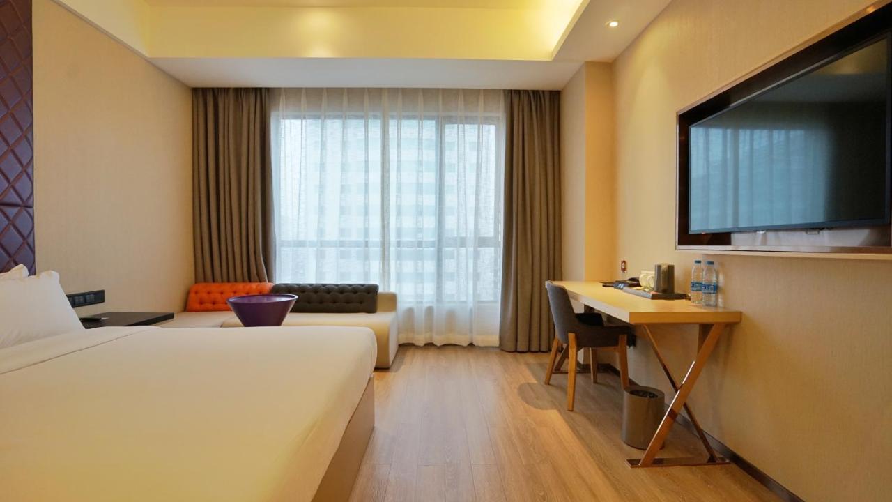 Ibis Styles Hangzhou Chaowang Road Hotel Екстериор снимка